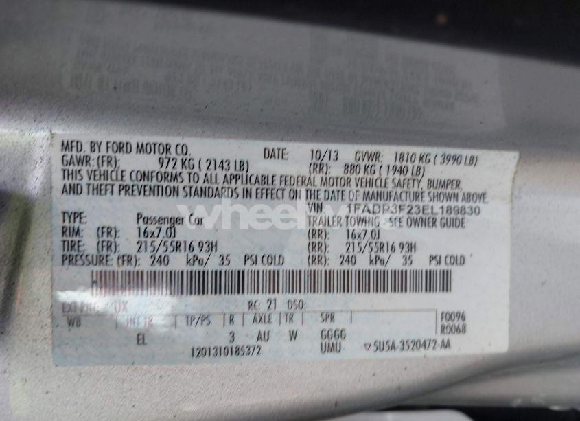 Photo 9 of 2014 Ford Focus SE (VIN 1FADP3F23EL189830)