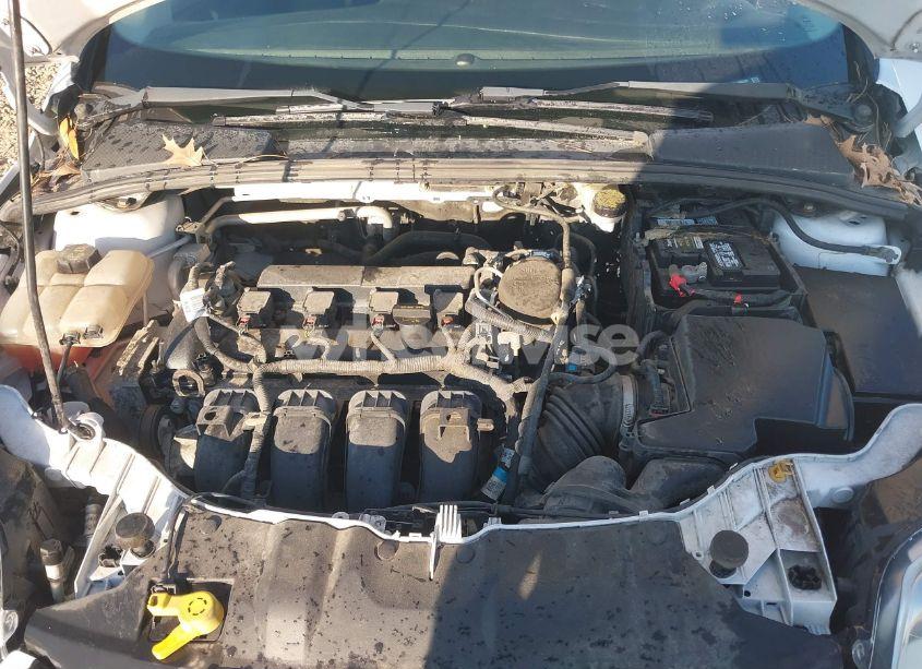 Photo 10 of 2014 Ford Focus SE (VIN 1FADP3F23EL206206)