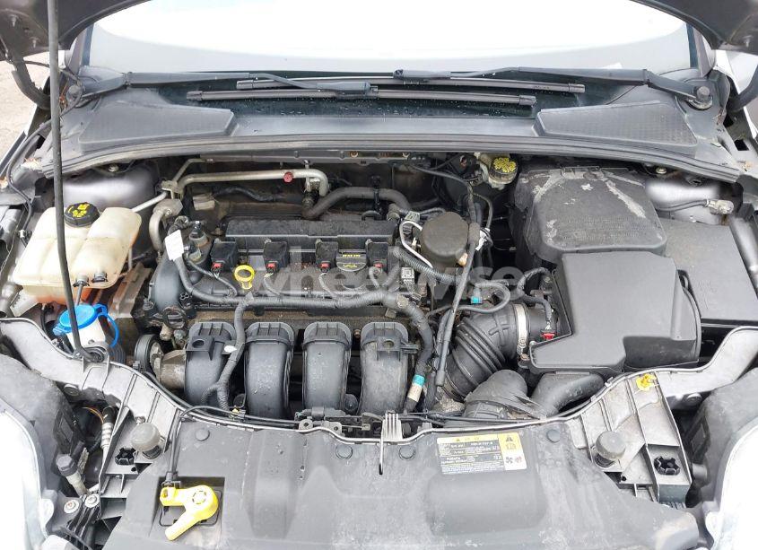 Photo 10 of 2014 Ford Focus SE (VIN 1FADP3F23EL215276)