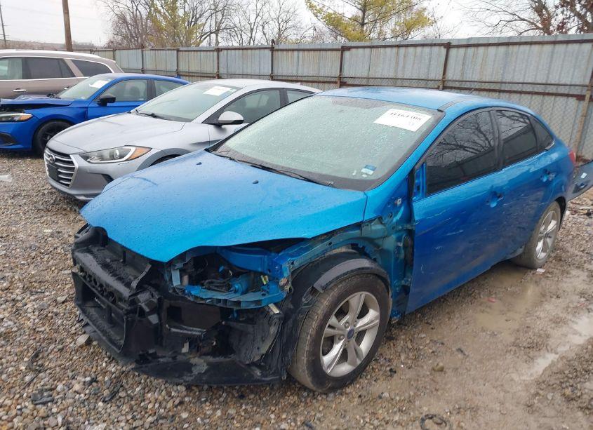 Photo 6 of 2014 Ford Focus SE (VIN 1FADP3F23EL217304)