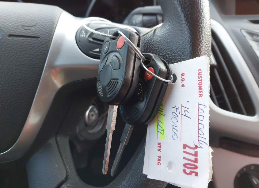 Photo 11 of 2014 Ford Focus SE (VIN 1FADP3F23EL237679)