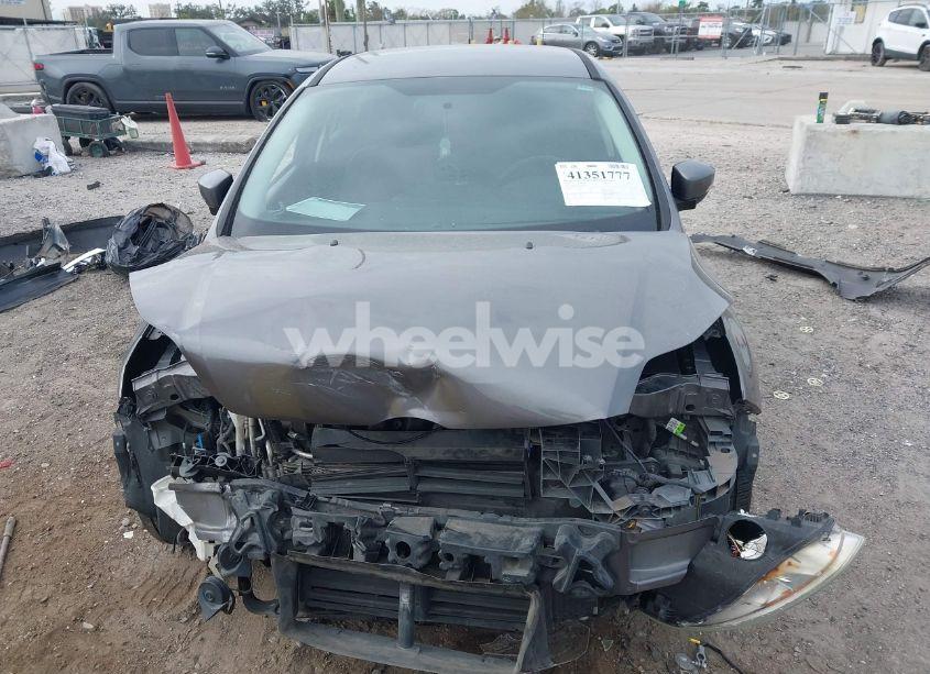 Photo 6 of 2014 Ford Focus SE (VIN 1FADP3F23EL247578)