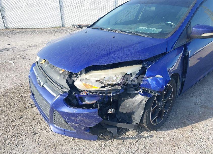 Photo 12 of 2014 Ford Focus SE (VIN 1FADP3F23EL252067)