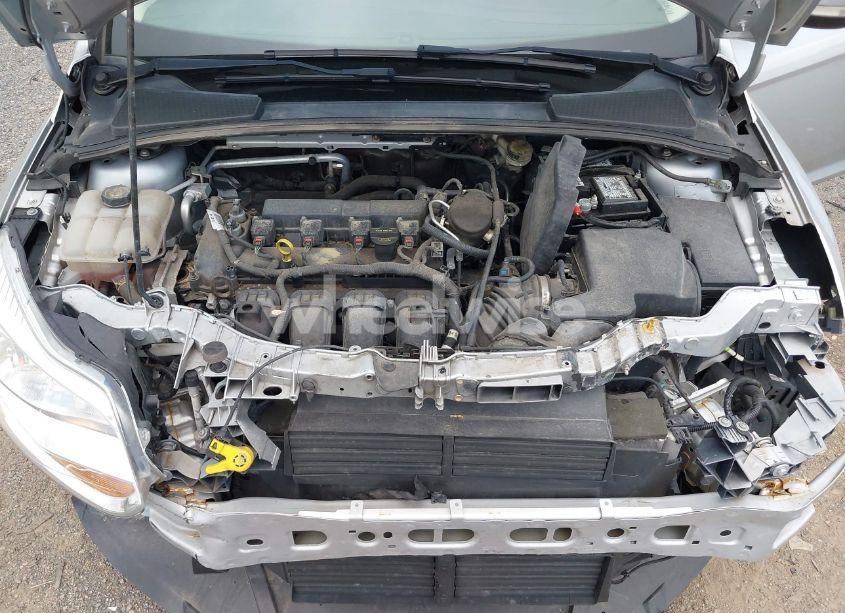 Photo 10 of 2014 Ford Focus SE (VIN 1FADP3F23EL280502)