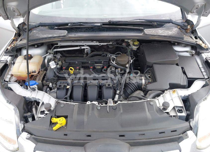 Photo 10 of 2014 Ford Focus SE (VIN 1FADP3F23EL285814)