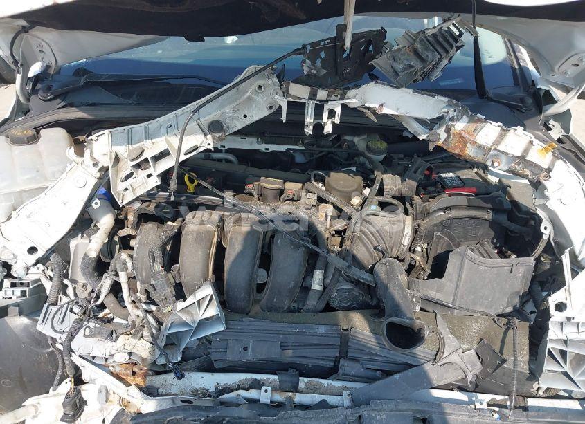 Photo 10 of 2014 Ford Focus SE (VIN 1FADP3F23EL320576)