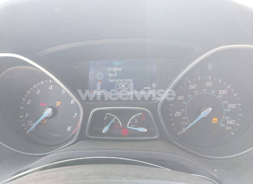 Photo 7 of 2014 Ford Focus SE (VIN 1FADP3F23EL320576)