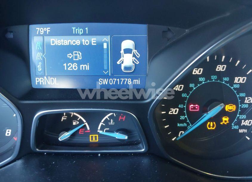 Photo 15 of 2014 Ford Focus SE (VIN 1FADP3F23EL344229)