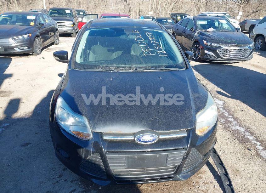 Photo 6 of 2014 Ford Focus SE (VIN 1FADP3F23EL347311)