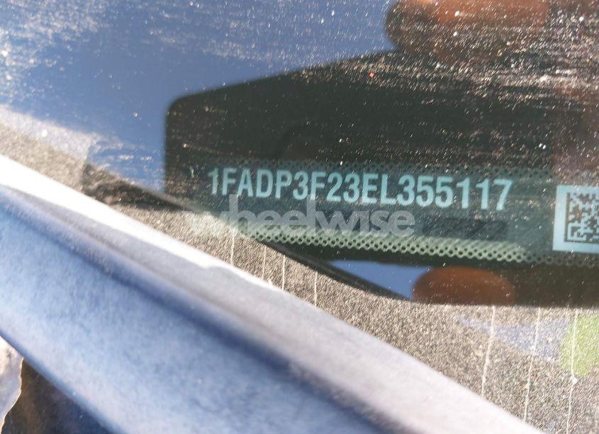 Photo 9 of 2014 Ford Focus SE (VIN 1FADP3F23EL355117)