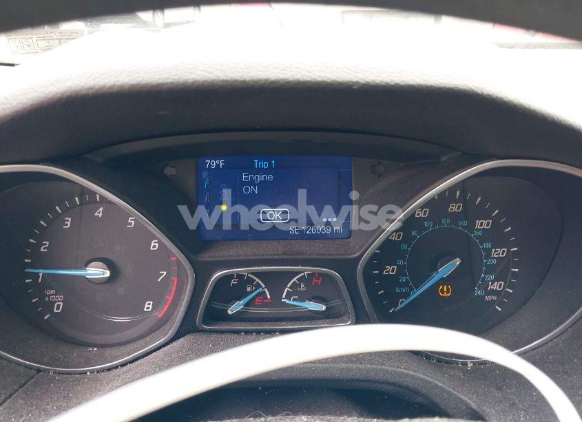 Photo 7 of 2014 Ford Focus SE (VIN 1FADP3F23EL366943)