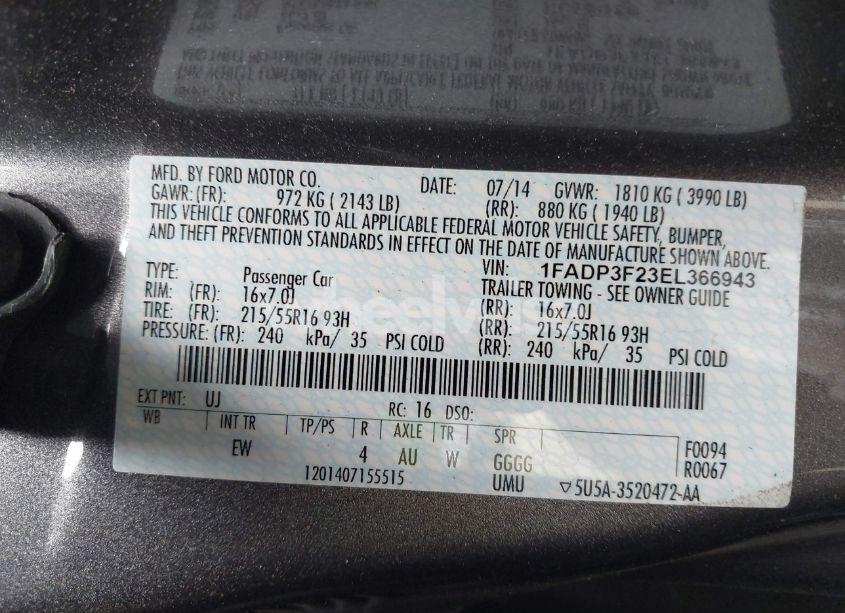 Photo 9 of 2014 Ford Focus SE (VIN 1FADP3F23EL366943)