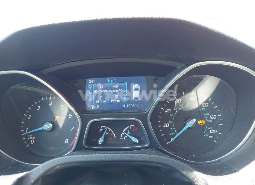 Photo 7 of 2014 Ford Focus SE (VIN 1FADP3F23EL367736)