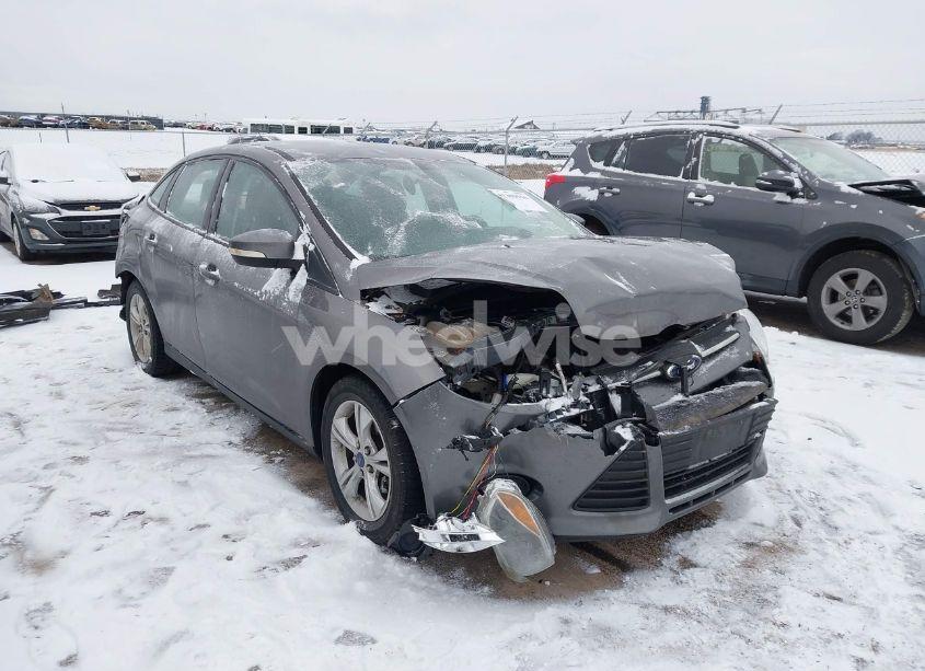 Photo 6 of 2014 Ford Focus SE (VIN 1FADP3F23EL391020)