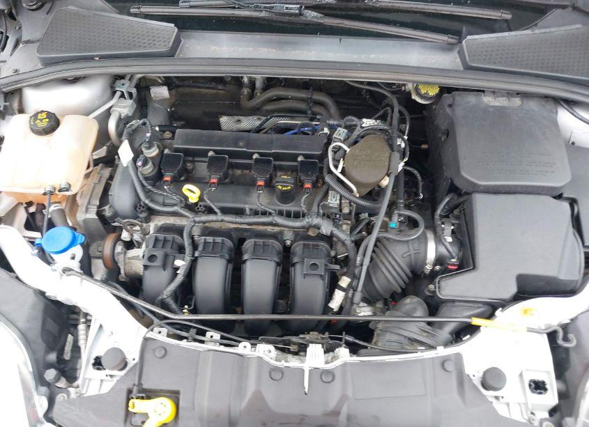 Photo 10 of 2014 Ford Focus SE (VIN 1FADP3F23EL405336)