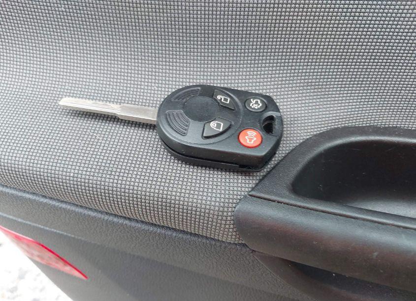 Photo 11 of 2014 Ford Focus SE (VIN 1FADP3F23EL405336)