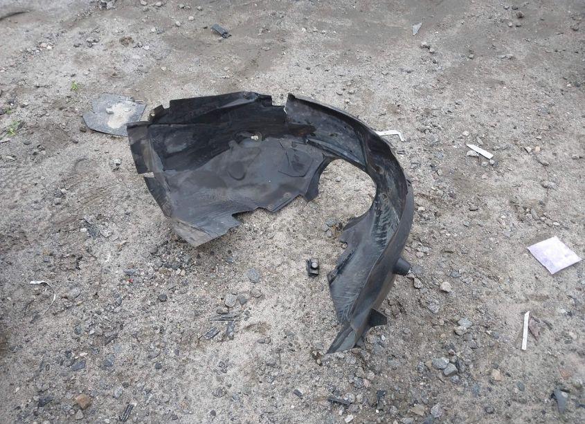 Photo 12 of 2014 Ford Focus SE (VIN 1FADP3F23EL405336)