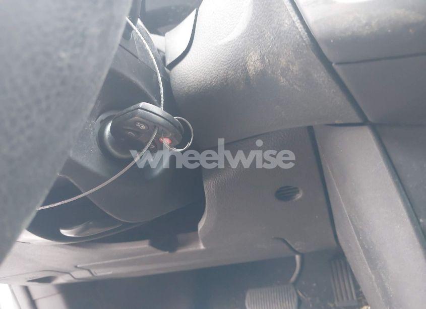 Photo 11 of 2015 Ford Focus SE (VIN 1FADP3F23FL203050)