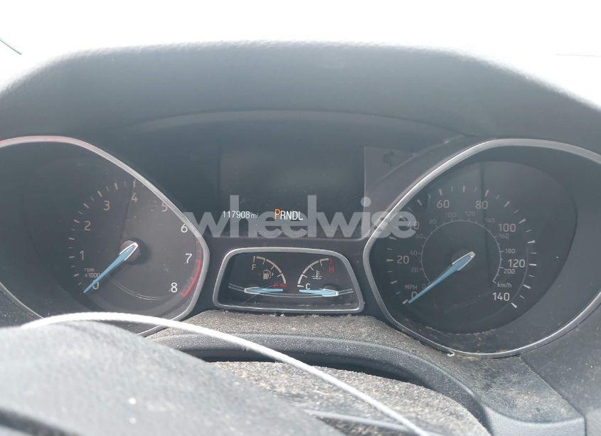 Photo 7 of 2015 Ford Focus SE (VIN 1FADP3F23FL203050)