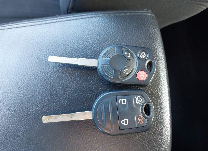 Photo 11 of 2015 Ford Focus SE (VIN 1FADP3F23FL238090)