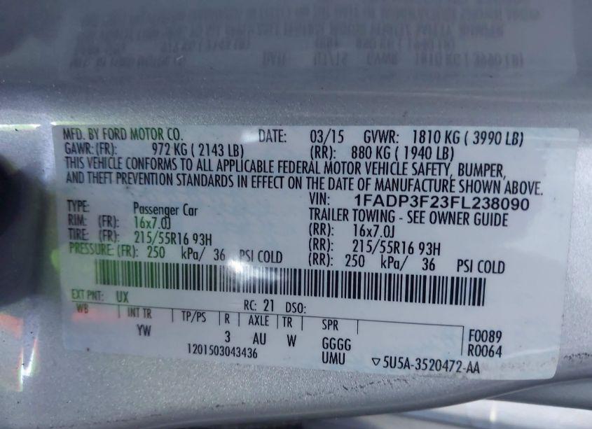 Photo 9 of 2015 Ford Focus SE (VIN 1FADP3F23FL238090)