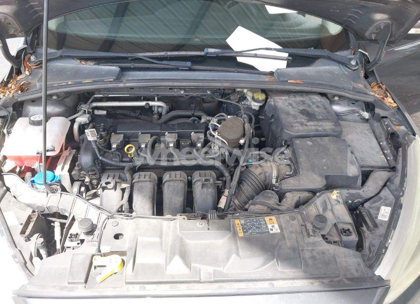 Photo 10 of 2015 Ford Focus SE (VIN 1FADP3F23FL247162)