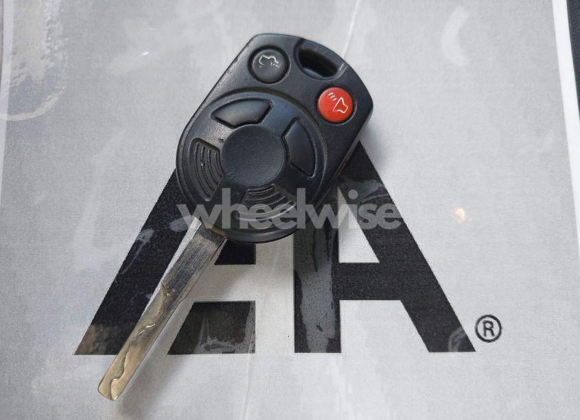 Photo 11 of 2015 Ford Focus SE (VIN 1FADP3F23FL247162)