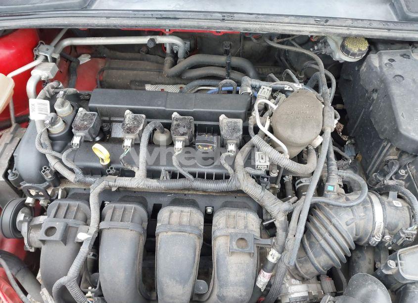 Photo 10 of 2015 Ford Focus SE (VIN 1FADP3F23FL249705)