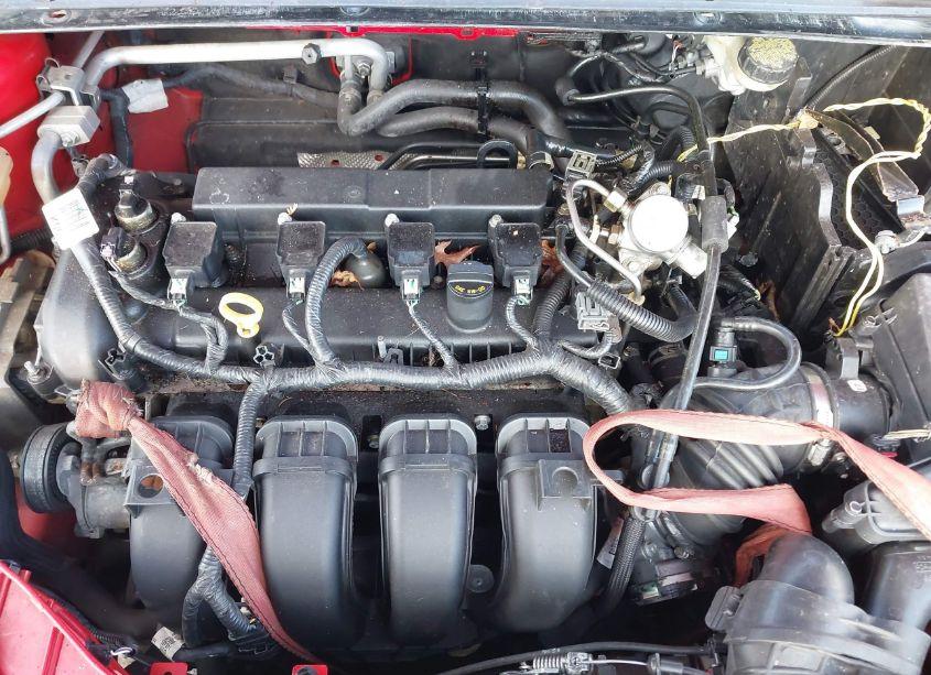 Photo 10 of 2015 Ford Focus SE (VIN 1FADP3F23FL280033)