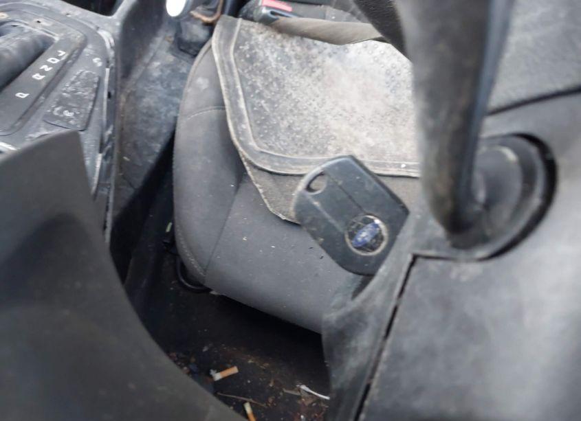 Photo 11 of 2015 Ford Focus SE (VIN 1FADP3F23FL280033)