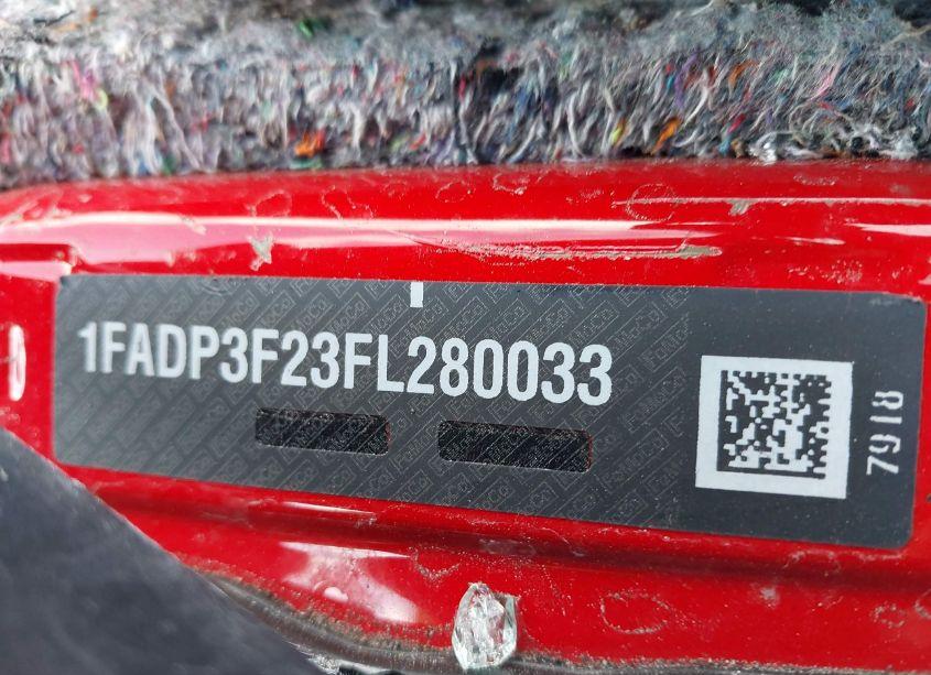 Photo 9 of 2015 Ford Focus SE (VIN 1FADP3F23FL280033)