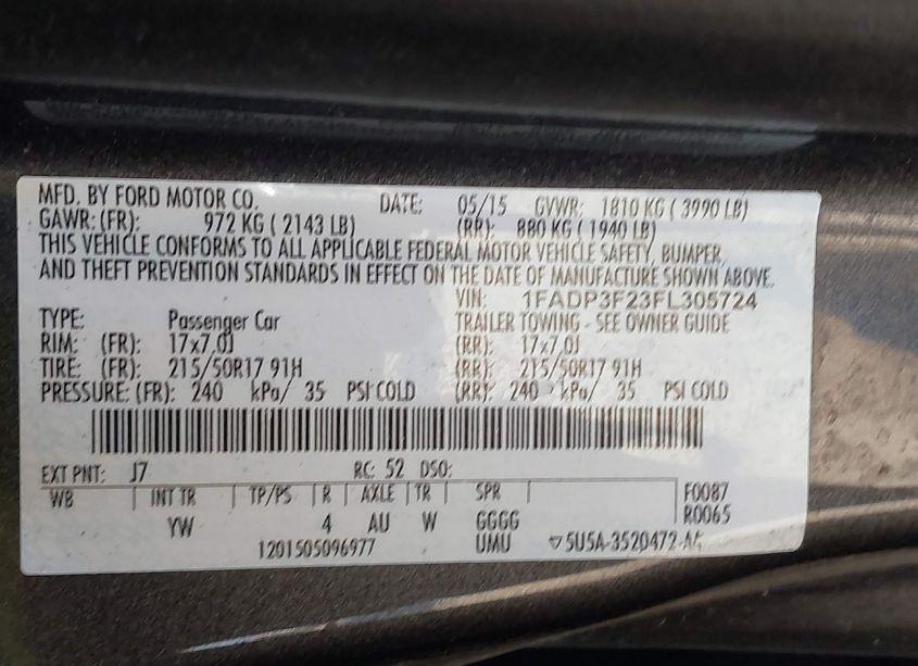 Photo 9 of 2015 Ford Focus SE (VIN 1FADP3F23FL305724)