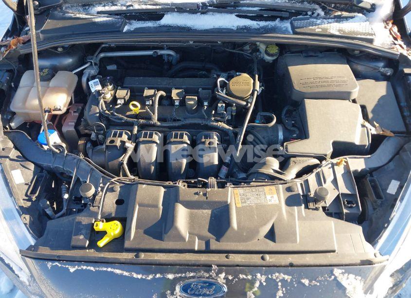 Photo 10 of 2016 Ford Focus SE (VIN 1FADP3F23GL201445)