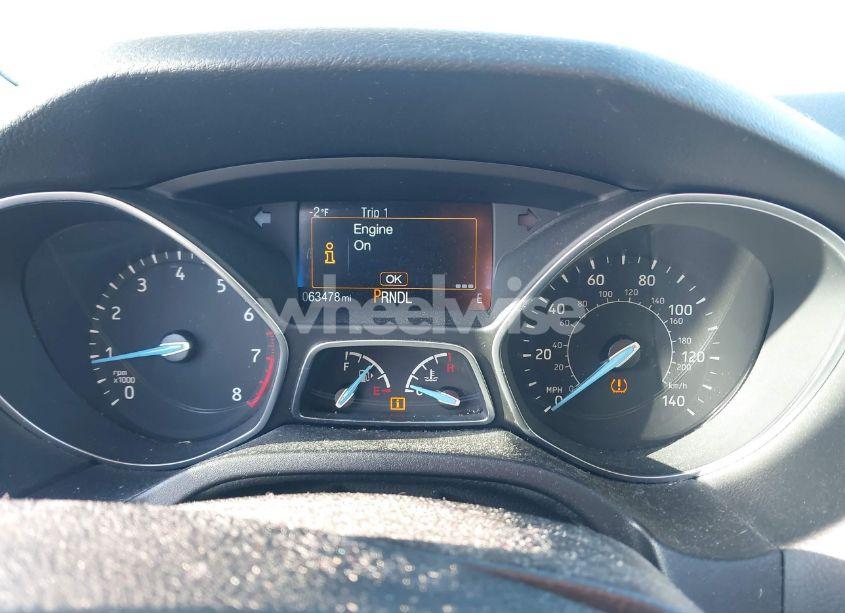 Photo 7 of 2016 Ford Focus SE (VIN 1FADP3F23GL201445)