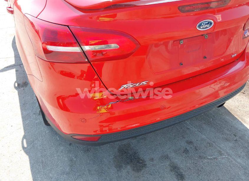 Photo 6 of 2016 Ford Focus SE (VIN 1FADP3F23GL222764)