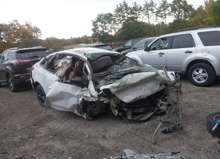 2016 Ford Focus SE (VIN 1FADP3F23GL247924) main photo