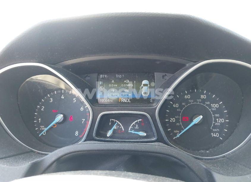 Photo 7 of 2016 Ford Focus SE (VIN 1FADP3F23GL263928)