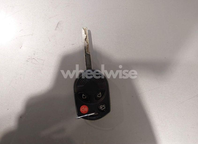 Photo 11 of 2016 Ford Focus SE (VIN 1FADP3F23GL277537)