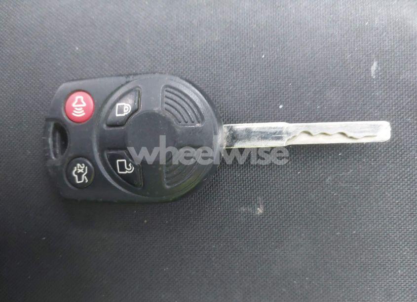 Photo 11 of 2016 Ford Focus SE (VIN 1FADP3F23GL312223)