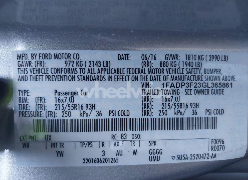 Photo 9 of 2016 Ford Focus SE (VIN 1FADP3F23GL365861)