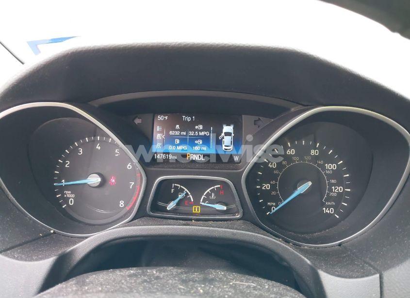 Photo 7 of 2016 Ford Focus SE (VIN 1FADP3F23GL370140)