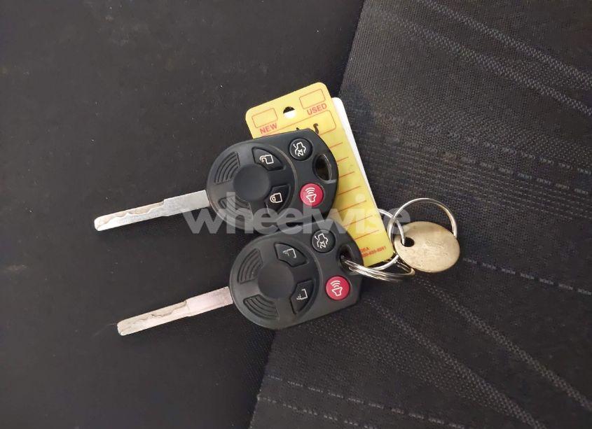 Photo 11 of 2016 Ford Focus SE (VIN 1FADP3F23GL373491)