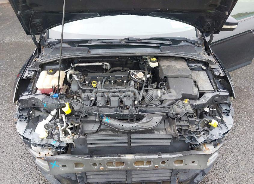 Photo 10 of 2017 Ford Focus SE (VIN 1FADP3F23HL293741)