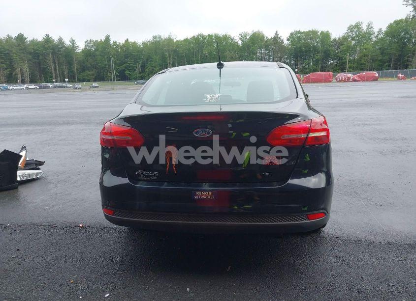 Photo 17 of 2017 Ford Focus SE (VIN 1FADP3F23HL293741)