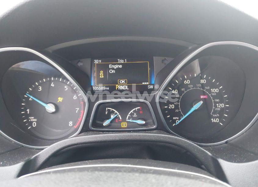 Photo 7 of 2017 Ford Focus SE (VIN 1FADP3F23HL300025)