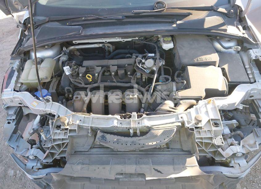 Photo 10 of 2017 Ford Focus SE (VIN 1FADP3F23HL324633)