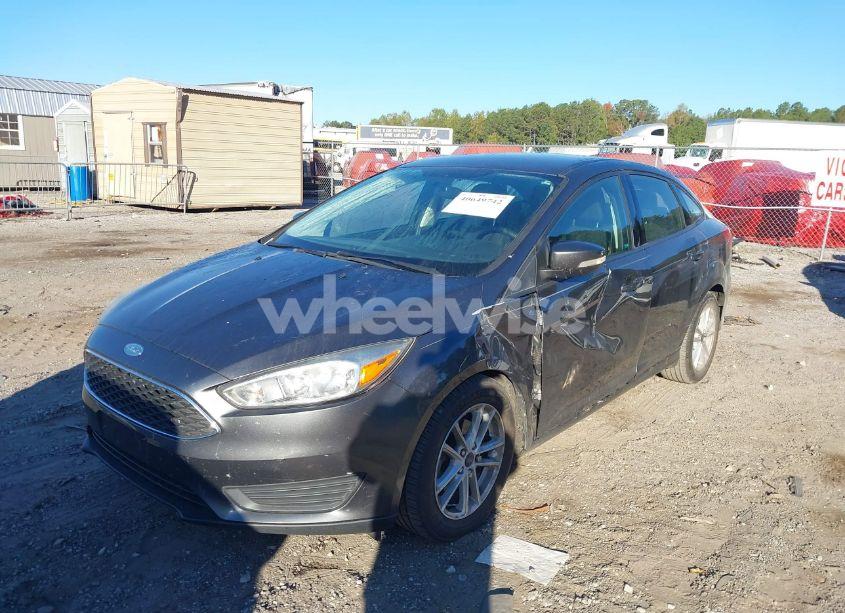 Photo 6 of 2017 Ford Focus SE (VIN 1FADP3F23HL345644)