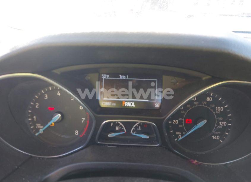 Photo 7 of 2017 Ford Focus SE (VIN 1FADP3F23HL345644)