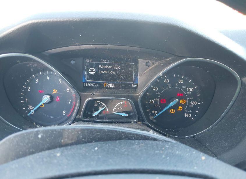 Photo 7 of 2018 Ford Focus SE (VIN 1FADP3F23JL201033)