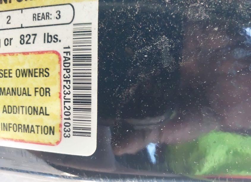 Photo 9 of 2018 Ford Focus SE (VIN 1FADP3F23JL201033)